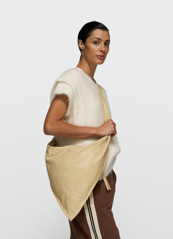 leather shoulder bag | pearl