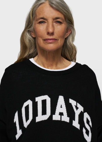 statement sweater knit | black