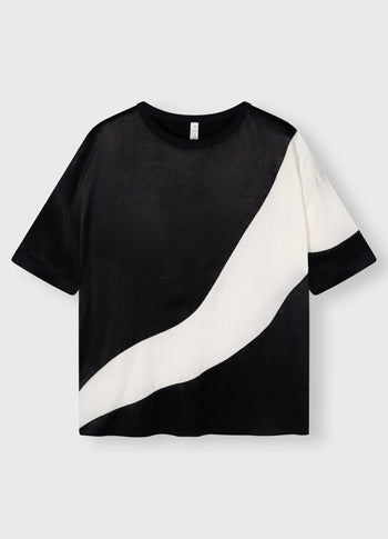 tee blouse contrast | black