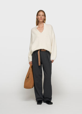 v-neck hairy knit sweater | ecru