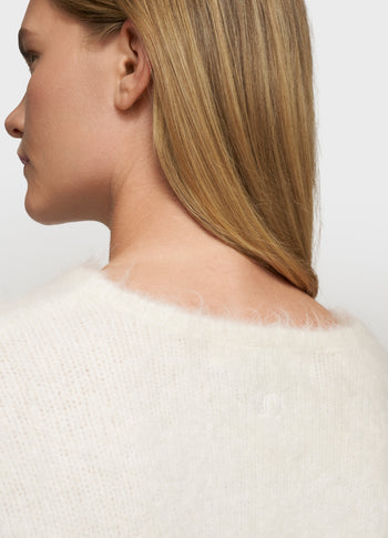 v-neck hairy knit sweater | ecru