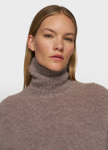 cropped knit turtleneck | moonrock