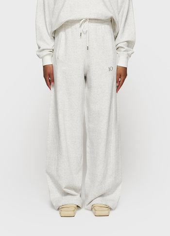 western jogger | white melee