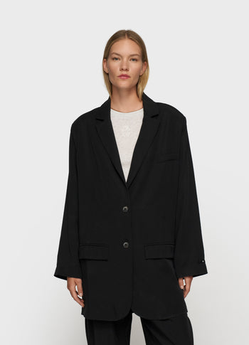 long flowy blazer lyocell | black