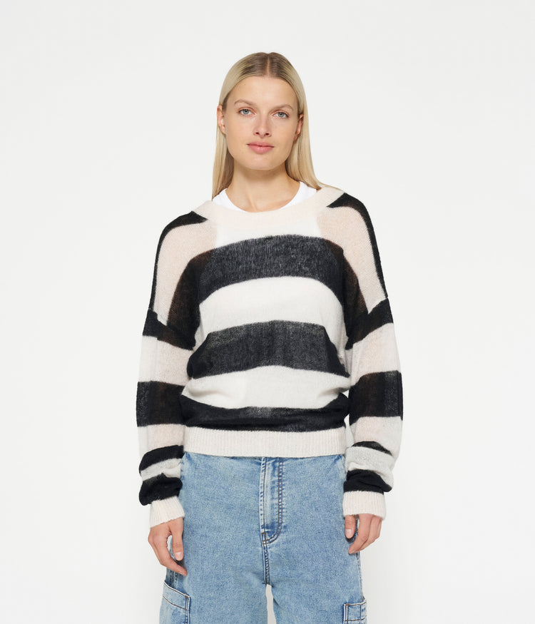 thin knit sweater block stripe | ecru/black