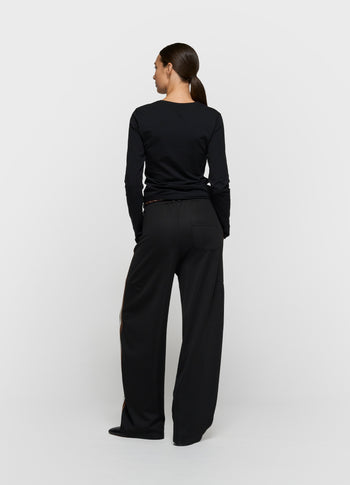 slim long sleeve tee | black