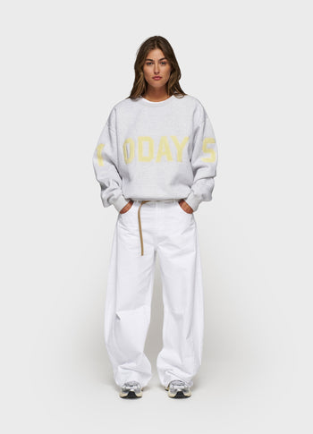 statement sweater logo patch | white grey melee