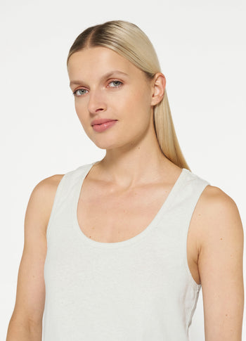 top linen | sea foam