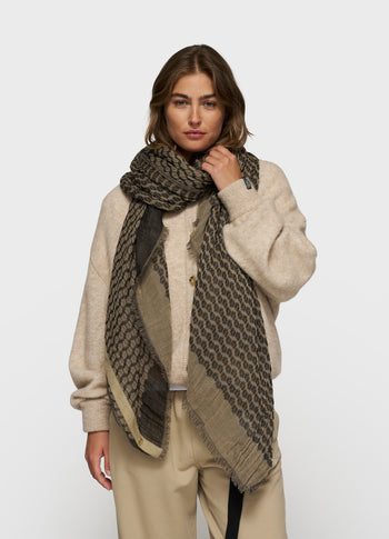 scarf ikat | earth