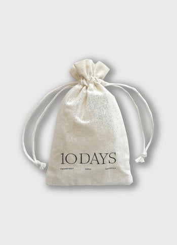 hair claw | ecru/black