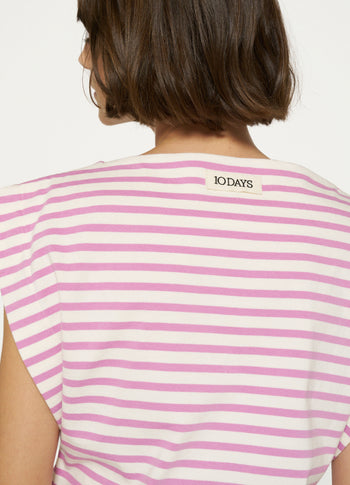 squared proud tee stripes | ecru/violet