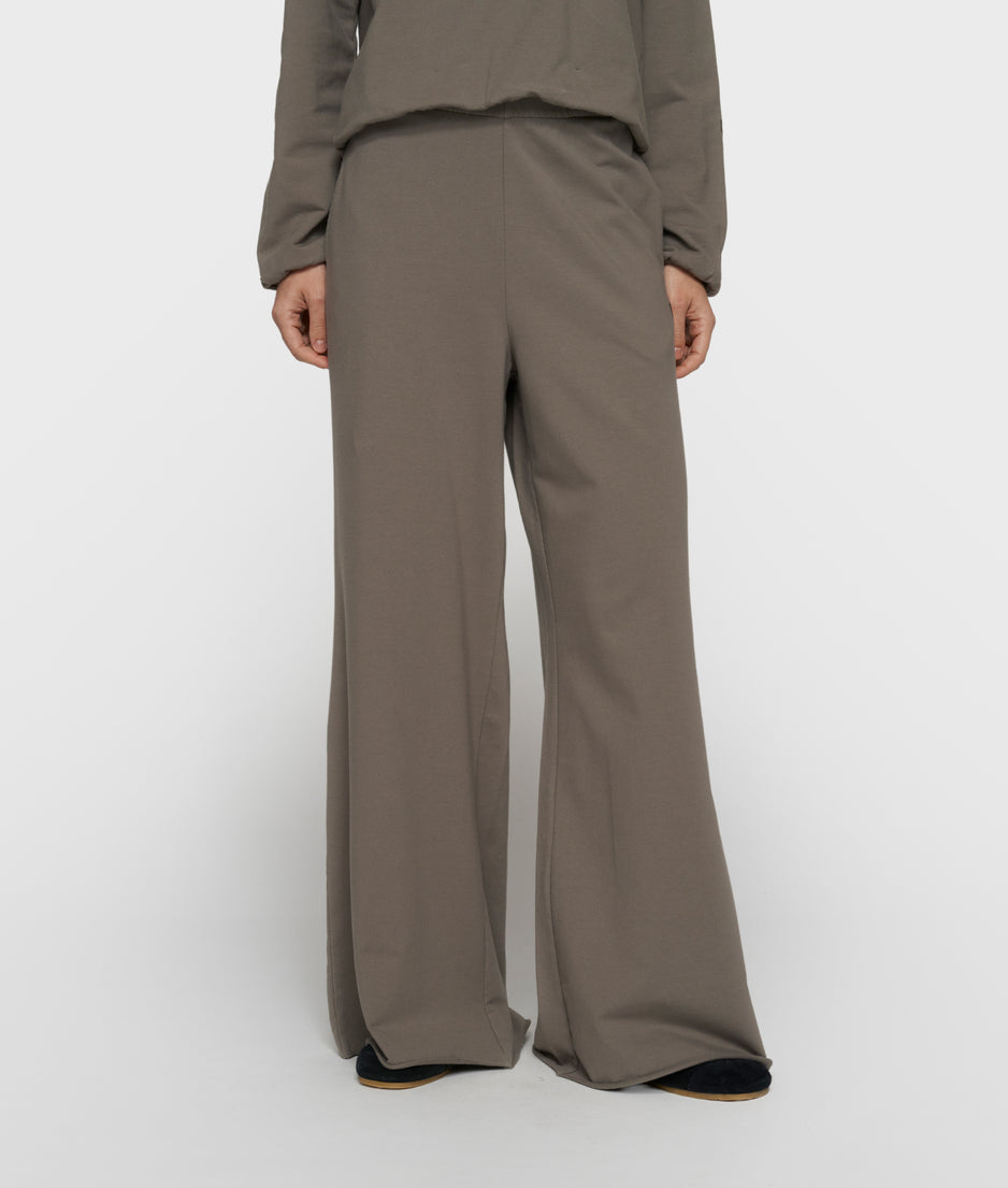 silent chique wide jogger | dark fog