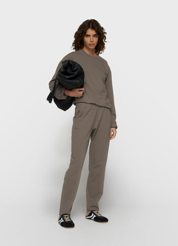 silent chique slim jogger | dark fog