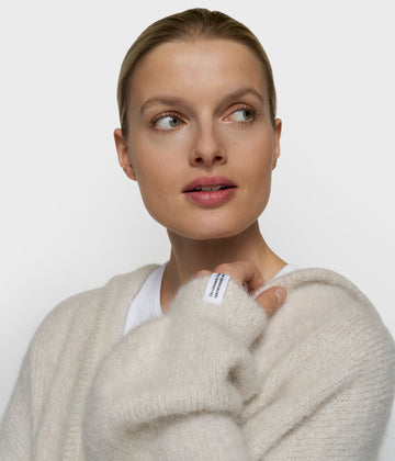 gebreide sweater lurex capuchon | ecru