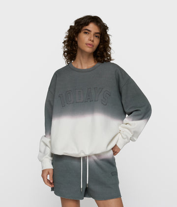 statement sweater dip dye | mid grey