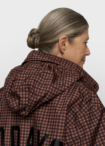 the wetlook coat | light fudge