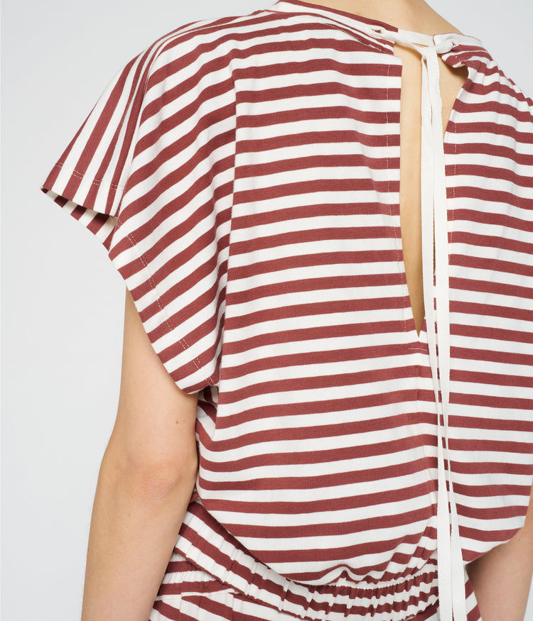 square tee stripe | warm white/burgundy