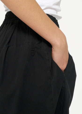 proud bermuda | black