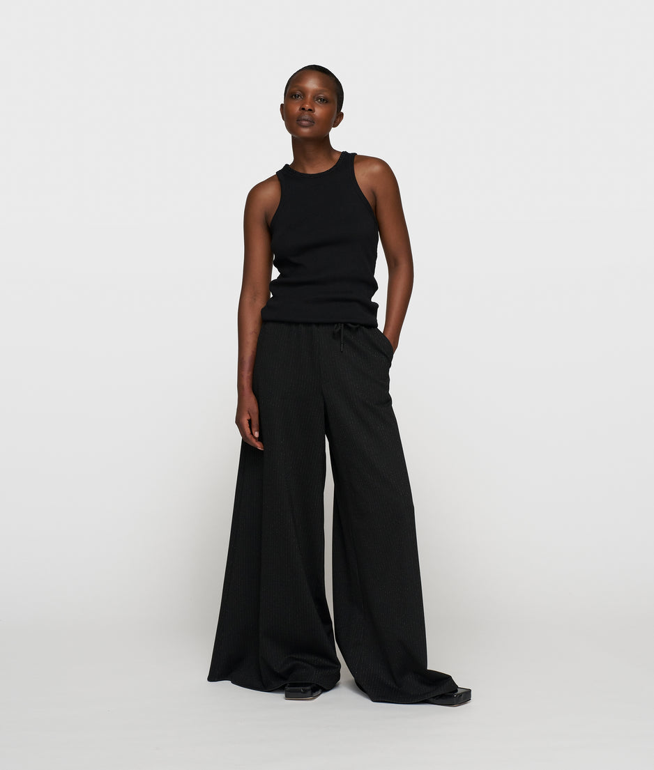 tank top pearls | black