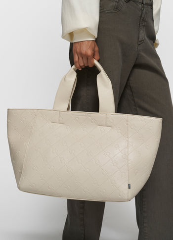 shopper monogram | pearl