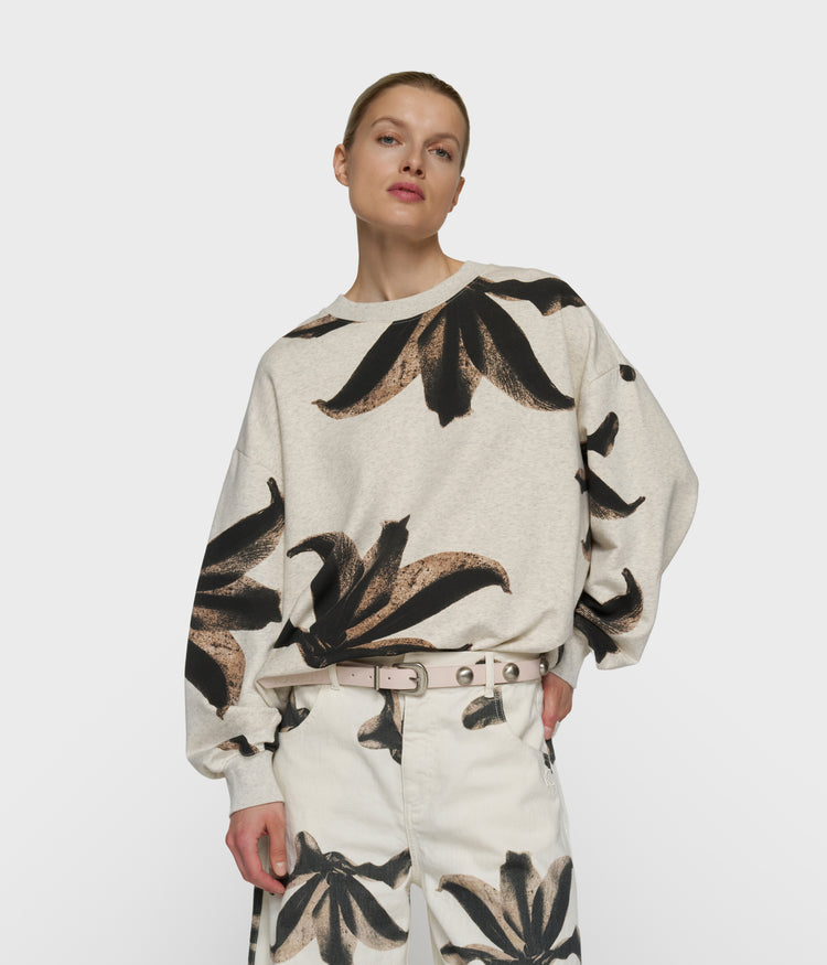 sweater flower | soft white melee