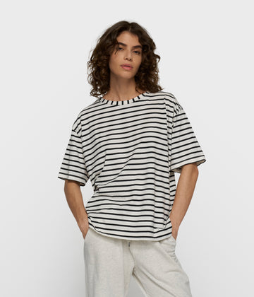THE TEE STRIPES | white/black