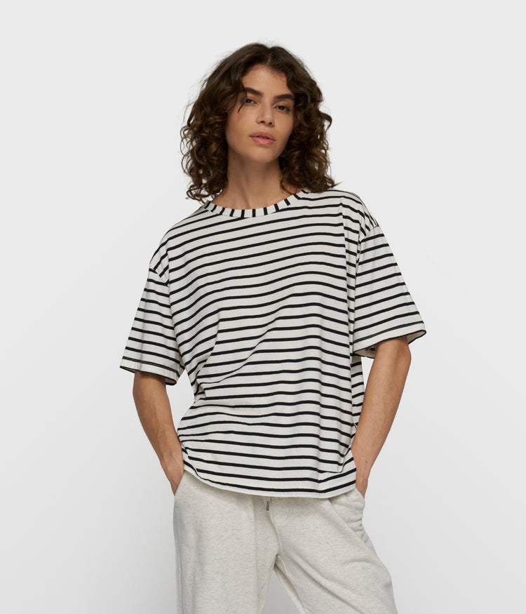 THE TEE STRIPES | white/black