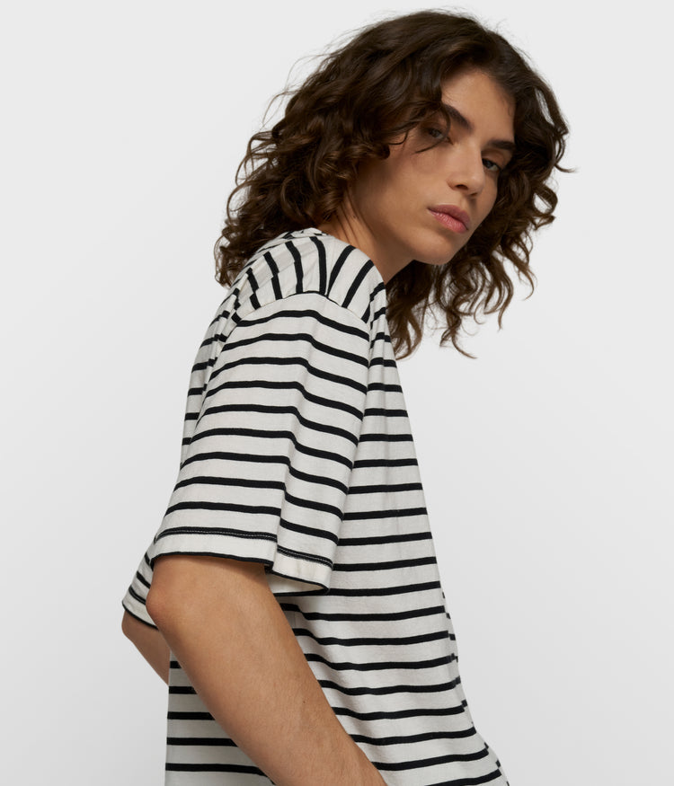 THE TEE STRIPES | white/black