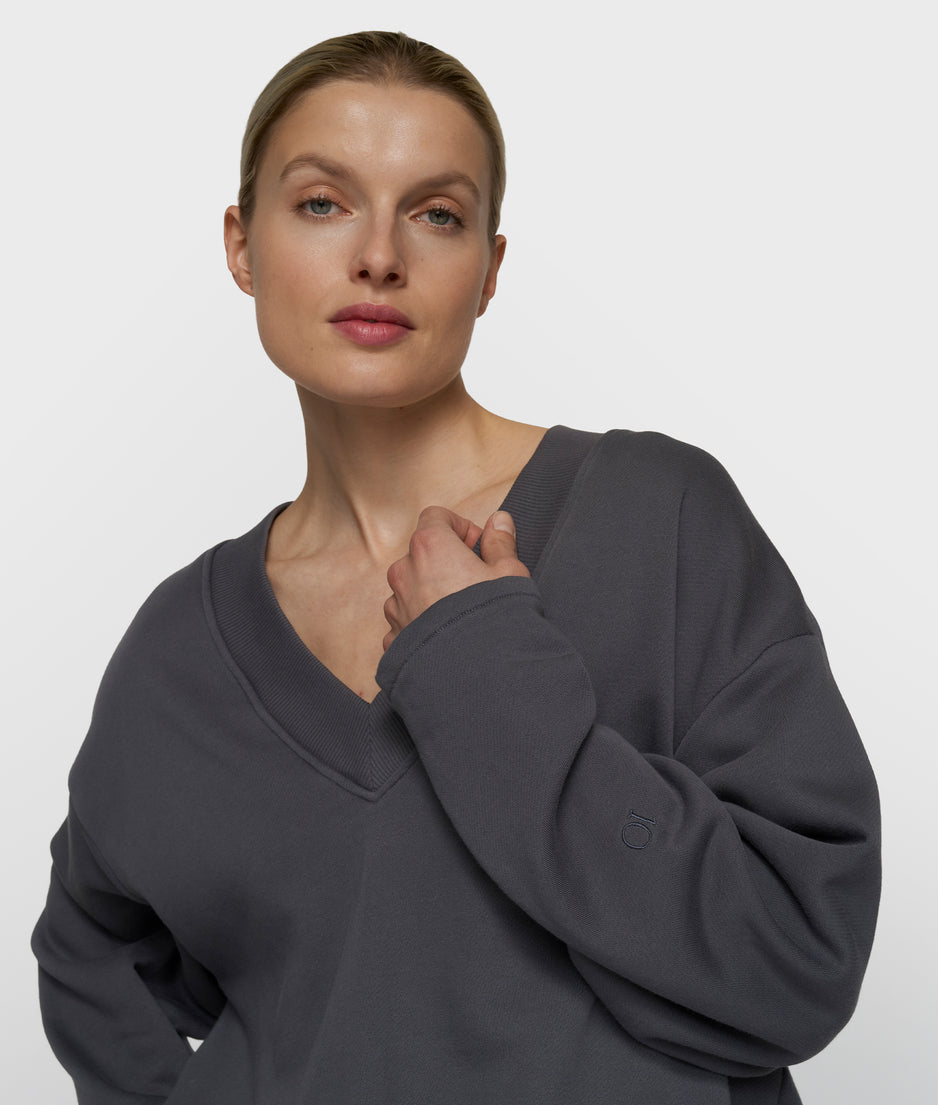 V-hals balloon sweater | steel blue