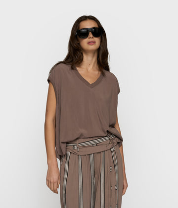 v-neck top viscose | moonrock