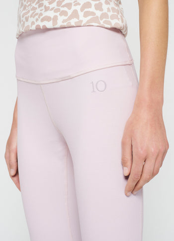 yoga leggings | pale lilac