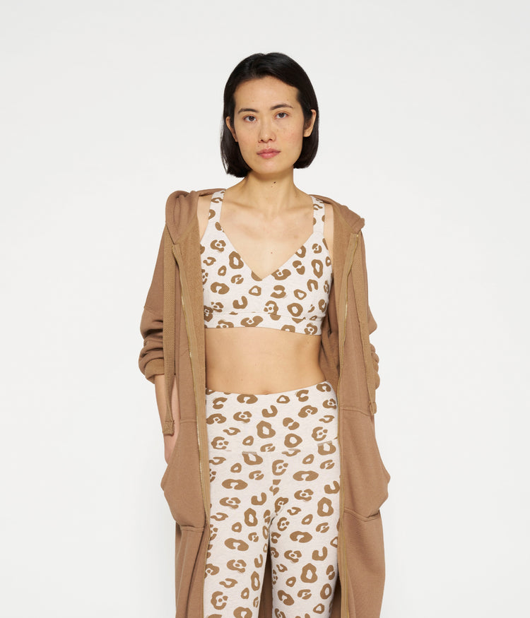 sporty bra leopard | soft white melee