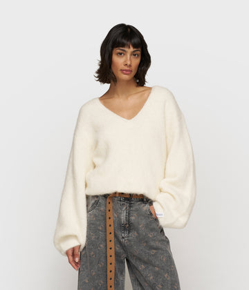 pleat hairy knit sweater | ecru