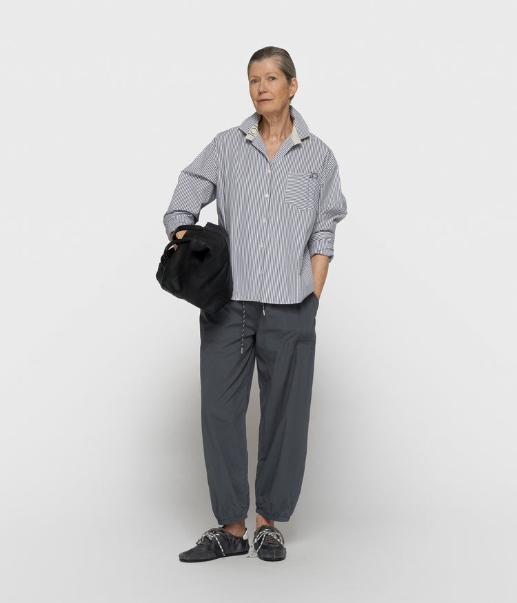 crinkle jogger | steel blue