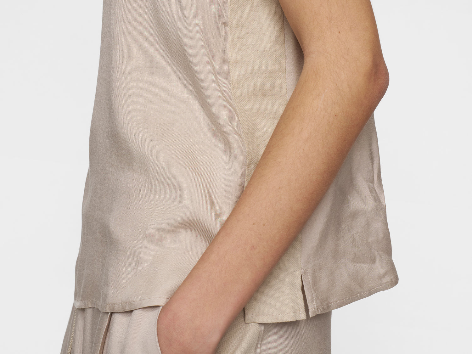 shiny tank top | rope