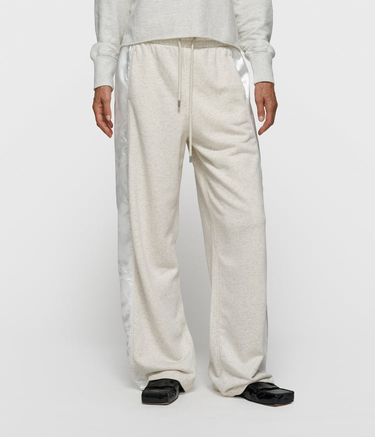western jogger fleece | soft white melee
