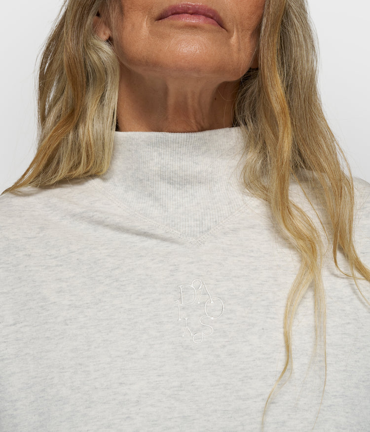 petit sweater curly 10 | soft white melee