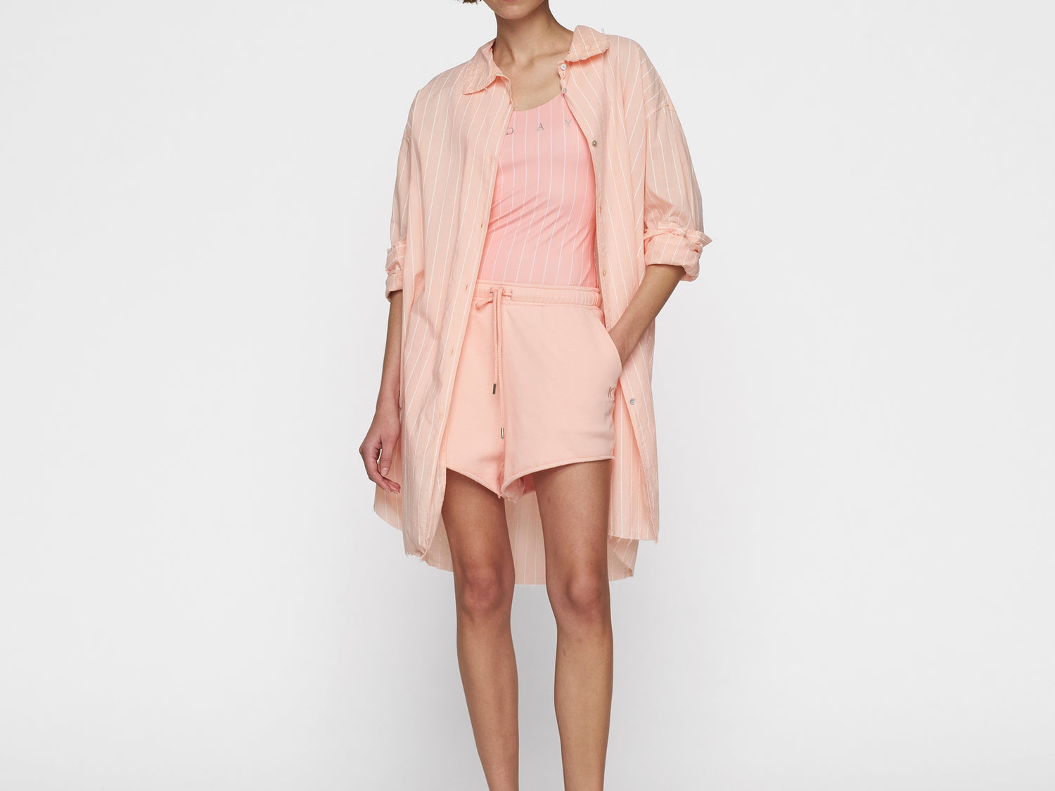 easy shorts | peach