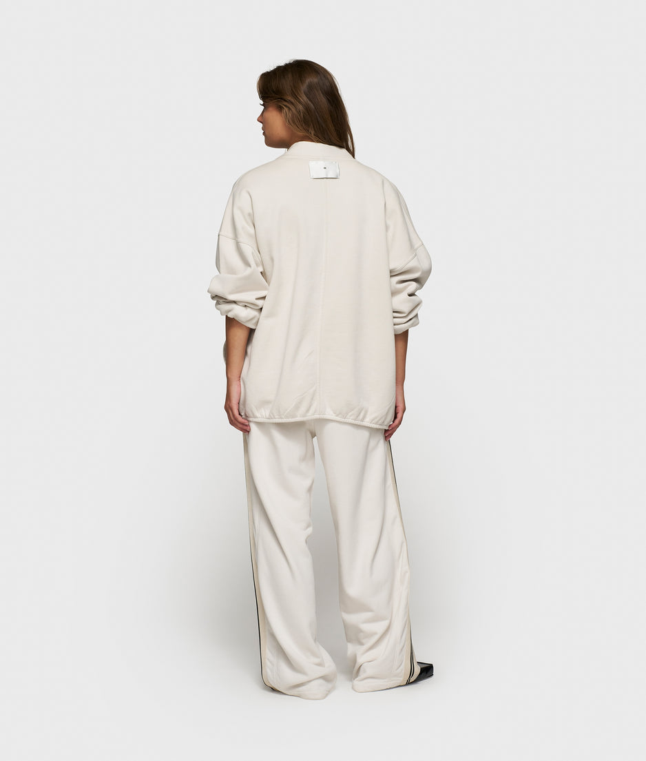 baseball cardigan 10 | cleansing kit