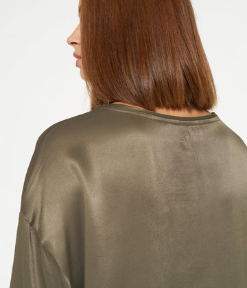 satin tee | dark moss