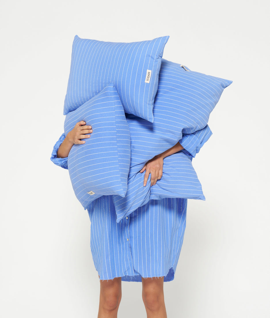 pillow stripe 50x50 | blue bell