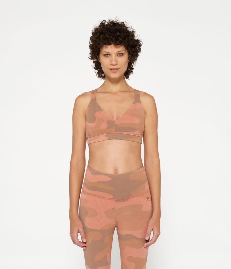 sporty bra camo | saddle brown