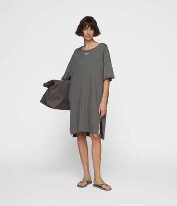tee dress | oil