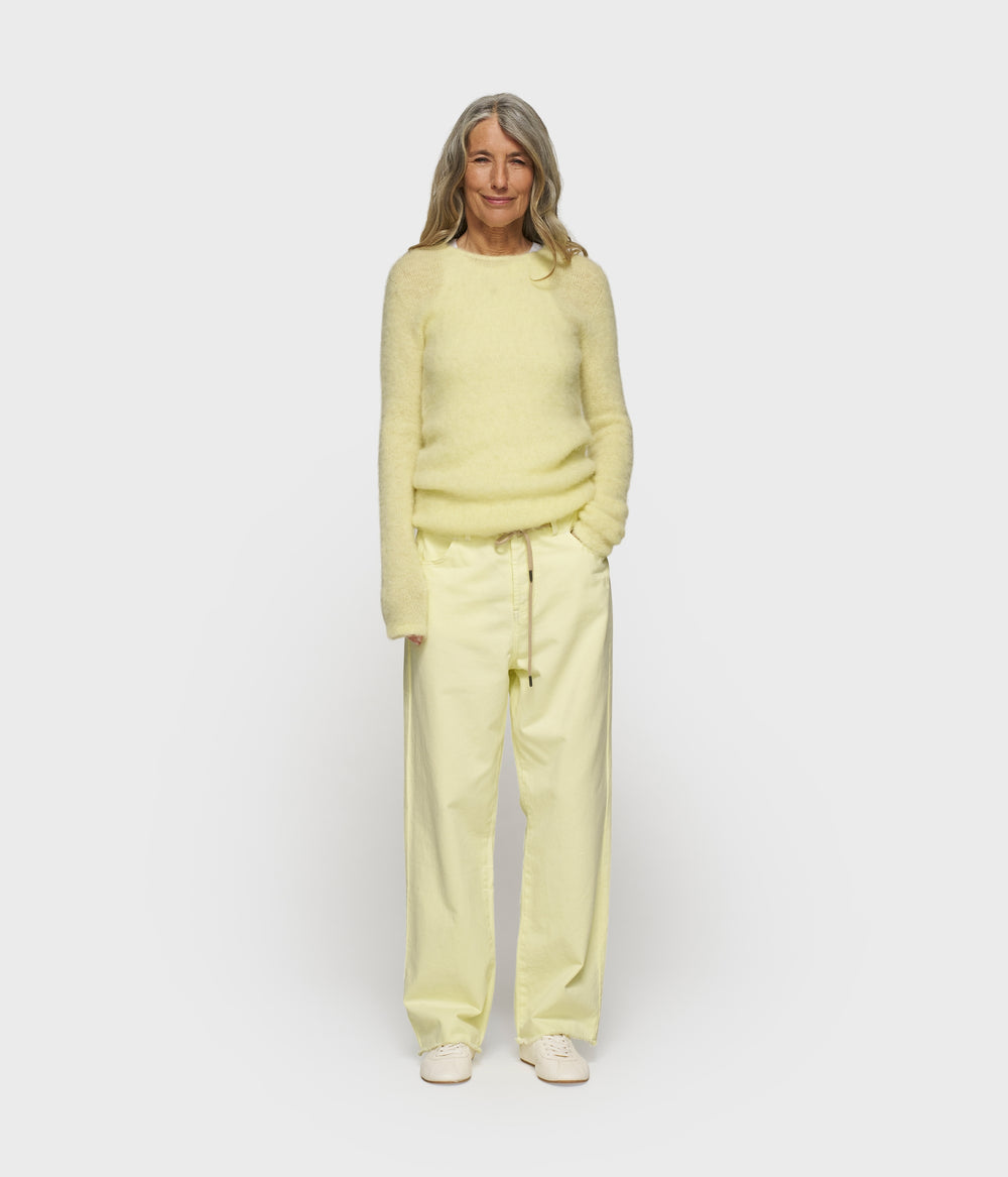 straight leg pants twill | pastel yellow