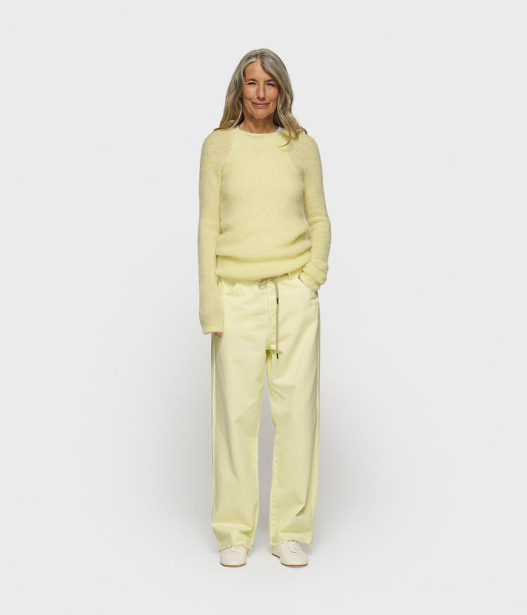 straight leg pants twill | pastel yellow