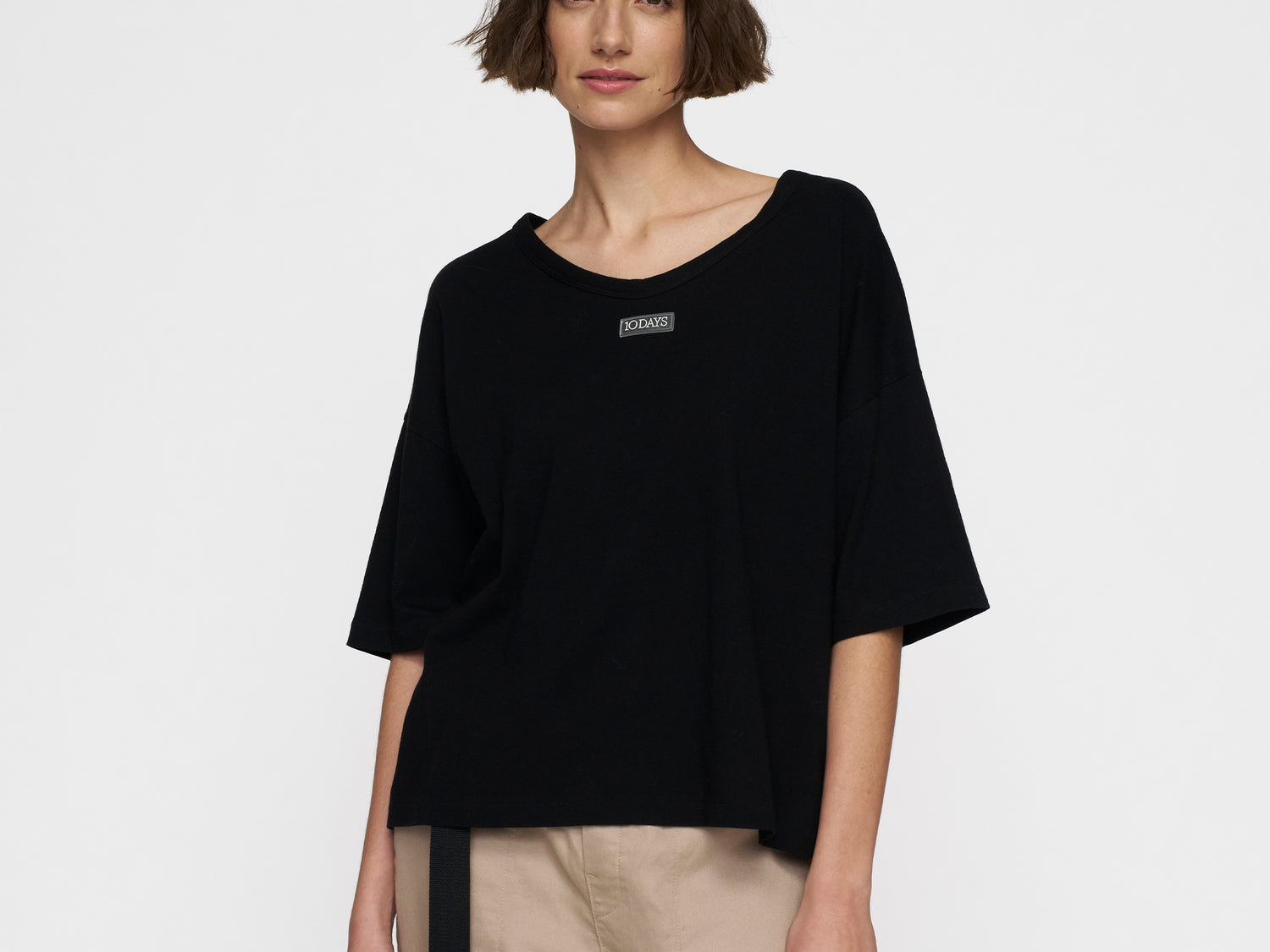 boxy tee | black