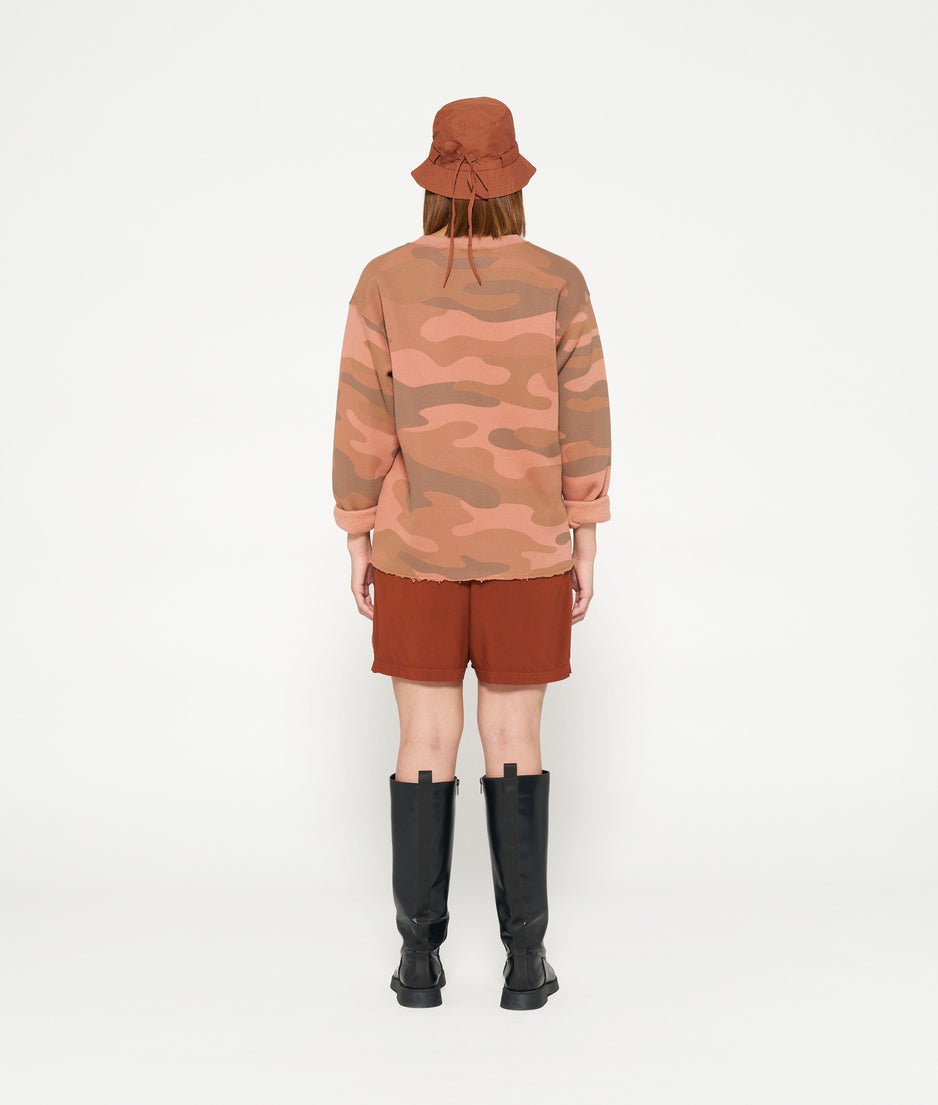 statement sweater camo | saddle brown