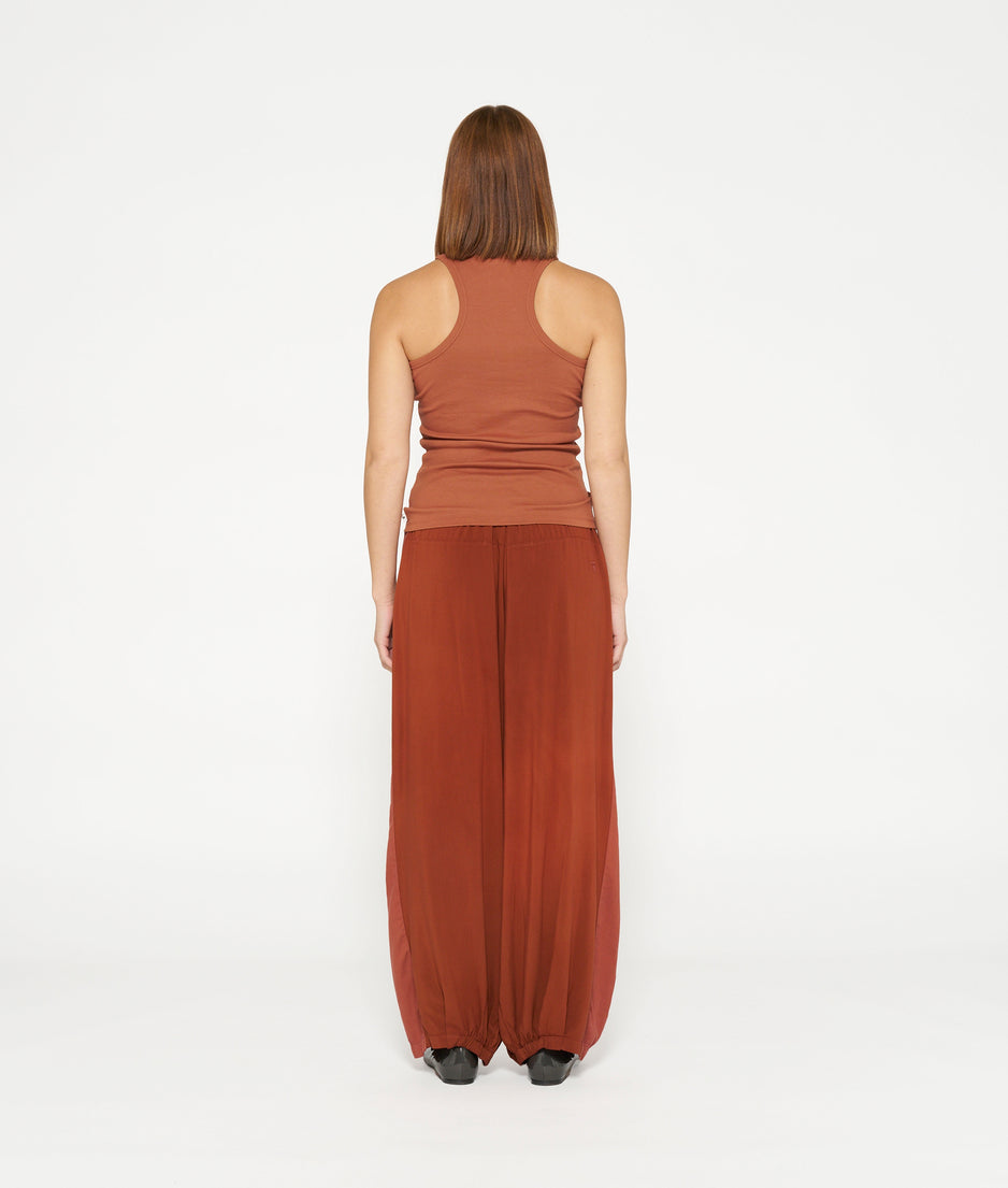 flowy pants | saddle brown