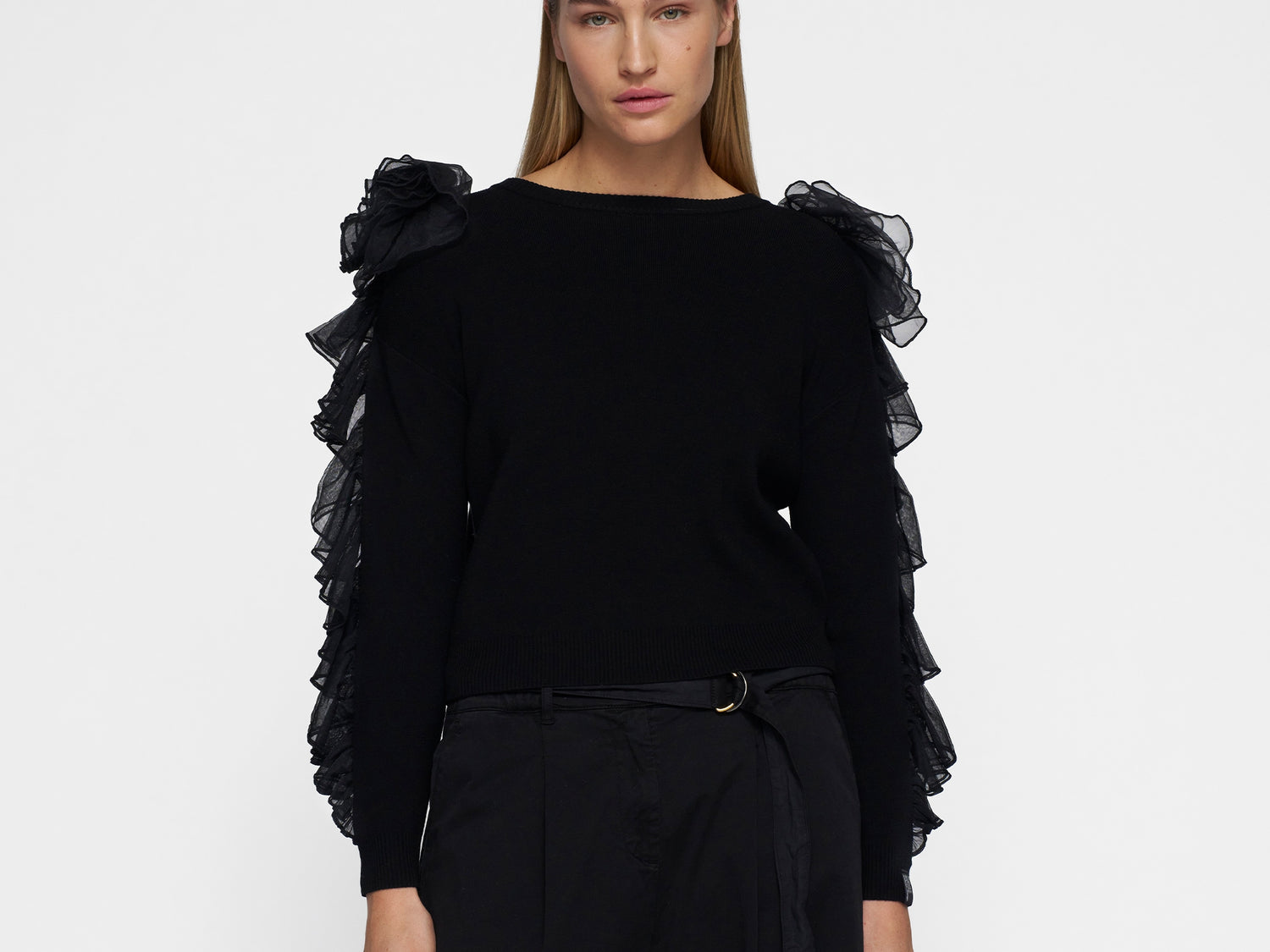 dramatic knit sweater | black