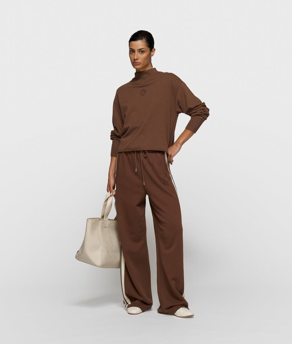 petit sweater curly 10 | dark truffle